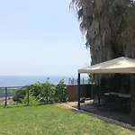 Oasis Costa Brava * يوريت دي مار